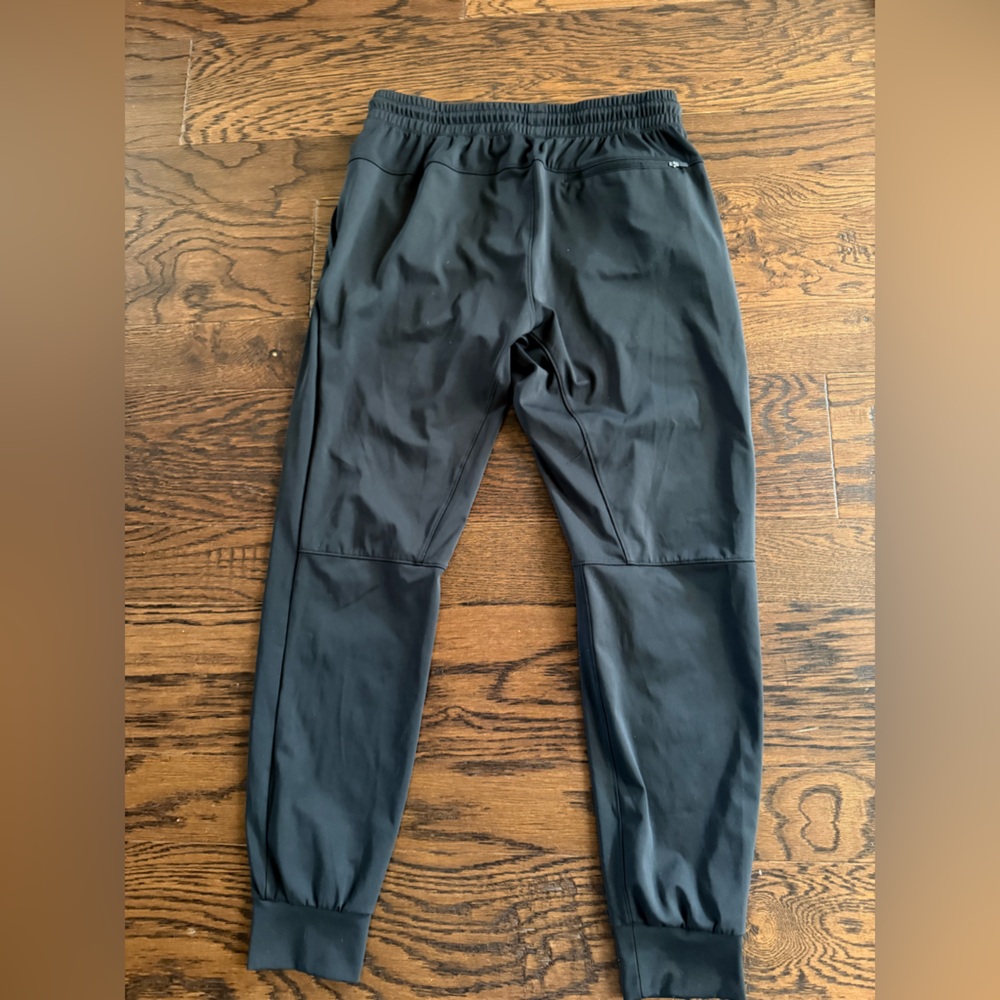 Men's Gradual Black Jogger Pants size medium. Like new condition - Picture 6 of 10
